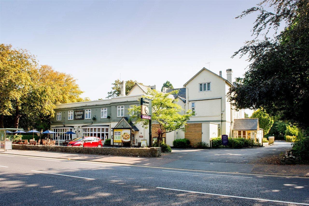 Premier Inn Bournemouth East Exterior foto